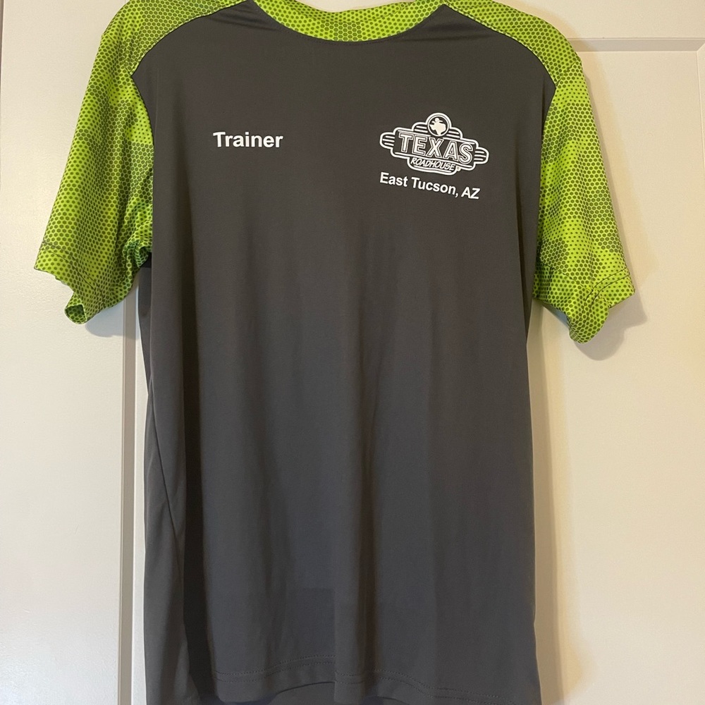 Texas Roadhouse t shirt